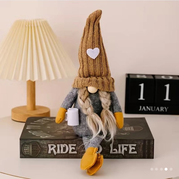 CLEARANCE🔖 NWT☕️ PAIR 16” FELT GIRL/BOY DRINKING COFFEE SHELF SITTER GNOME DOLLS - Picture 4 of 4